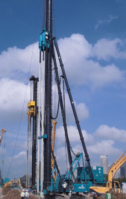 中國(guó)好機(jī)器！山河智能雙軸鉆機(jī)新加坡施工獲贊