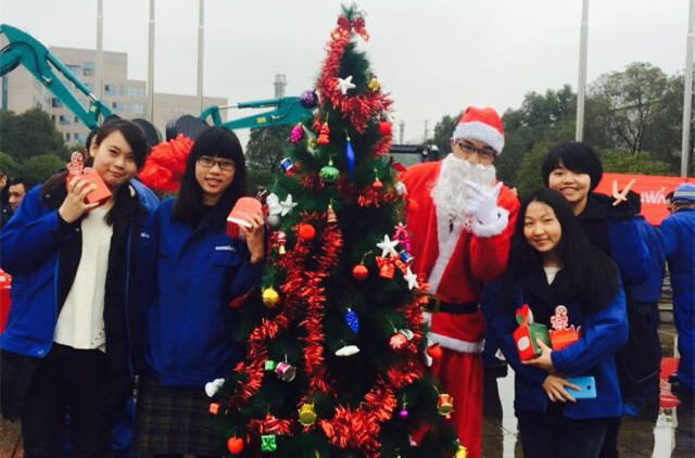 平安果駕到，好事要來到