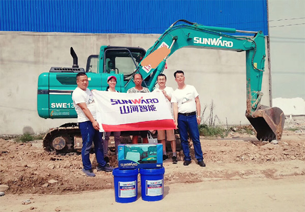 到了市場一線才知道，山河挖機(jī)客戶都是鐵桿粉絲