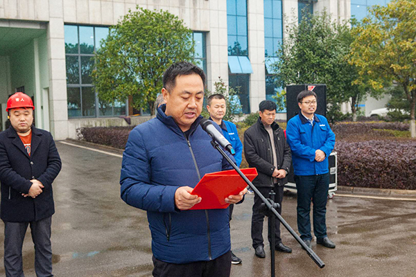 新年開門紅！山河智能5000萬裝備批量發(fā)車