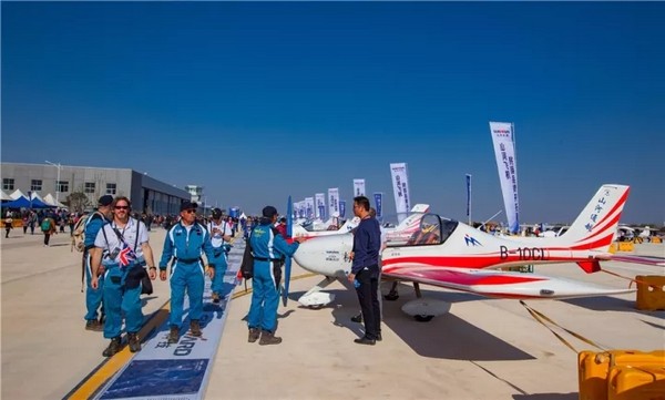 喂，看世界飛行者大會(huì)了嗎？山河飛機(jī)豪華陣容別錯(cuò)過