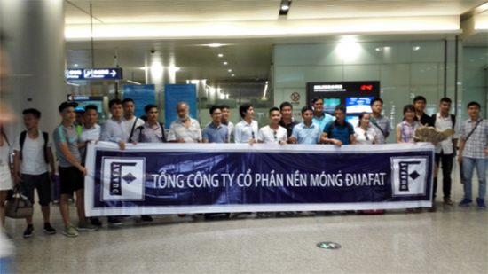 山河智能VS越南奮發(fā)：球賽精彩紛呈，合作天長地久