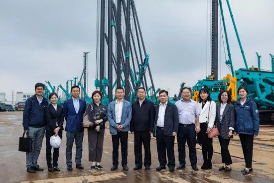 政策性保險為山河“出?！北ｑ{護航 中國出口信用保險公司總公司副總經(jīng)理一行拜訪山河