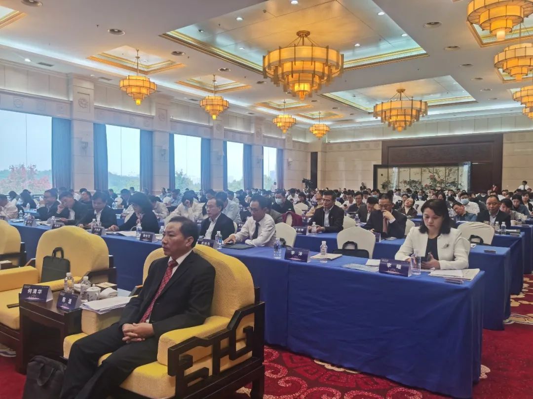 山河智能榮登湖南民營企業(yè)百強榜單