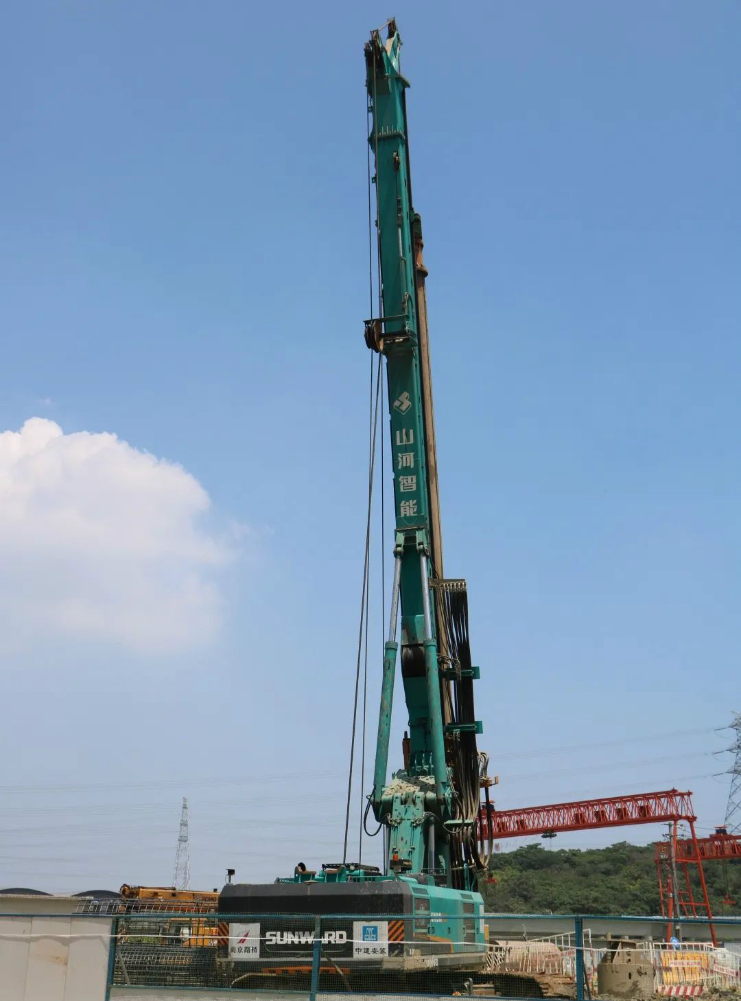 強(qiáng)悍表現(xiàn)贏青睞！山河智能360H旋挖鉆助力南京312國(guó)道改擴(kuò)建