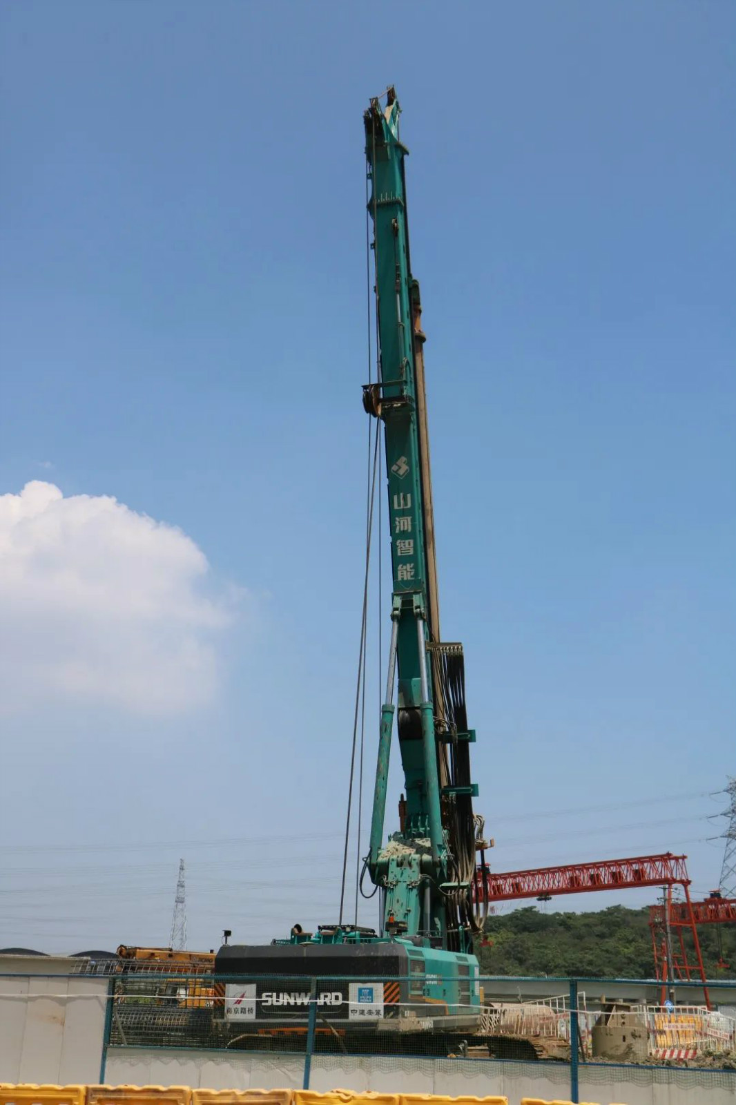 從業(yè)20多年的他，為何對山河智能旋挖鉆機(jī)情有獨鐘