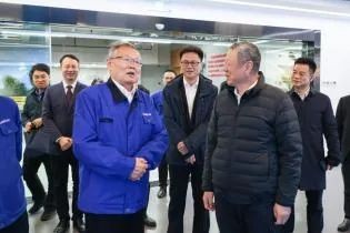 中國(guó)聯(lián)通黨組書(shū)記、董事長(zhǎng)王曉初到訪山河智能