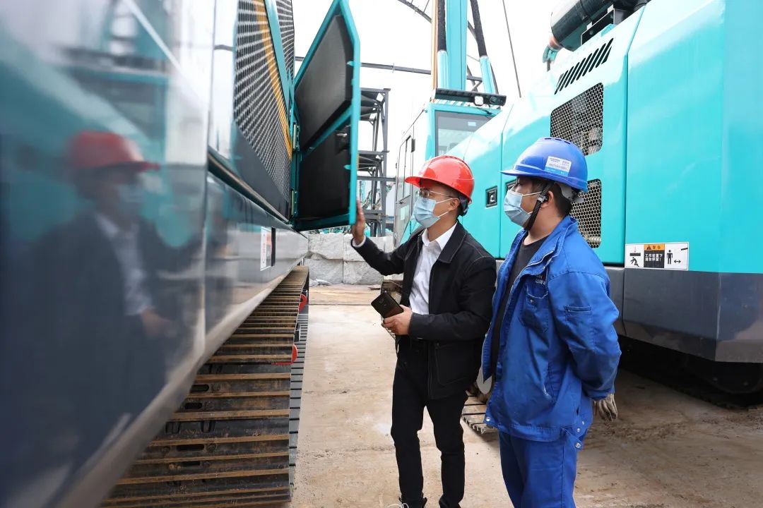 湖南日?qǐng)?bào)：先行先試，開(kāi)拓千億美元新市場(chǎng)！我省首單二手工程機(jī)械設(shè)備出口報(bào)關(guān) 山河智能裝備 昨天