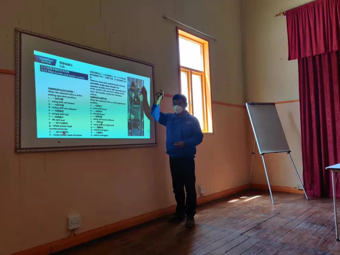 疫情當(dāng)下，逆行非洲——山河智能鑿巖設(shè)備團(tuán)隊(duì)海外服務(wù)紀(jì)實(shí)