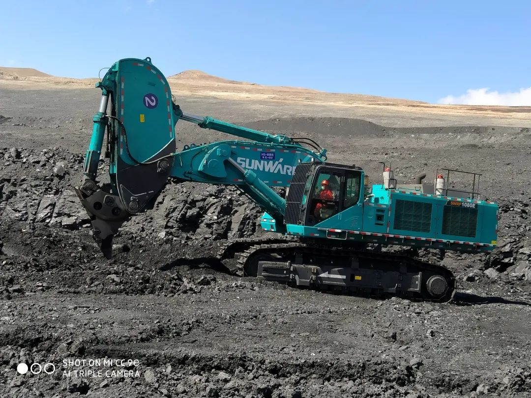 你好 2022！再見(jiàn) 2021！我與山河智能共成長(zhǎng)