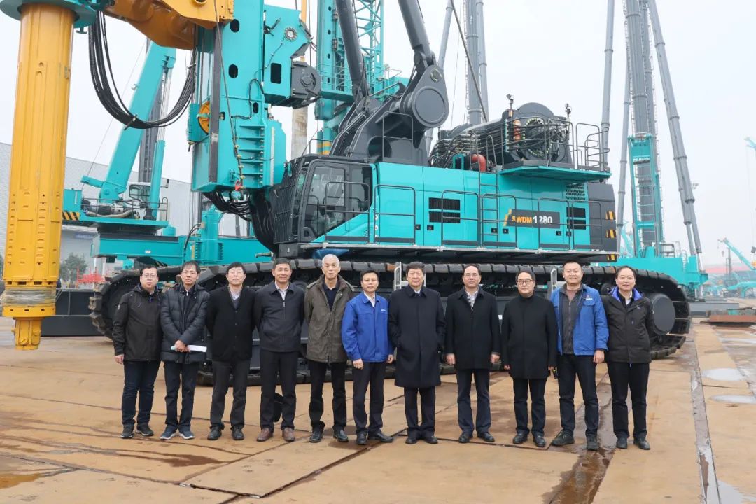 鉆孔直徑7米、鉆孔深度170米！世界最大旋挖鉆機成功下線