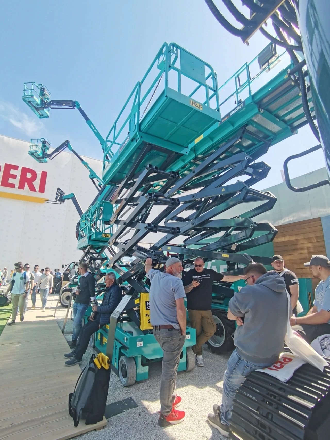 山河智能高空機(jī)械閃耀Bauma 2025！ 新能源技術(shù)與創(chuàng)新產(chǎn)品獲全球矚目