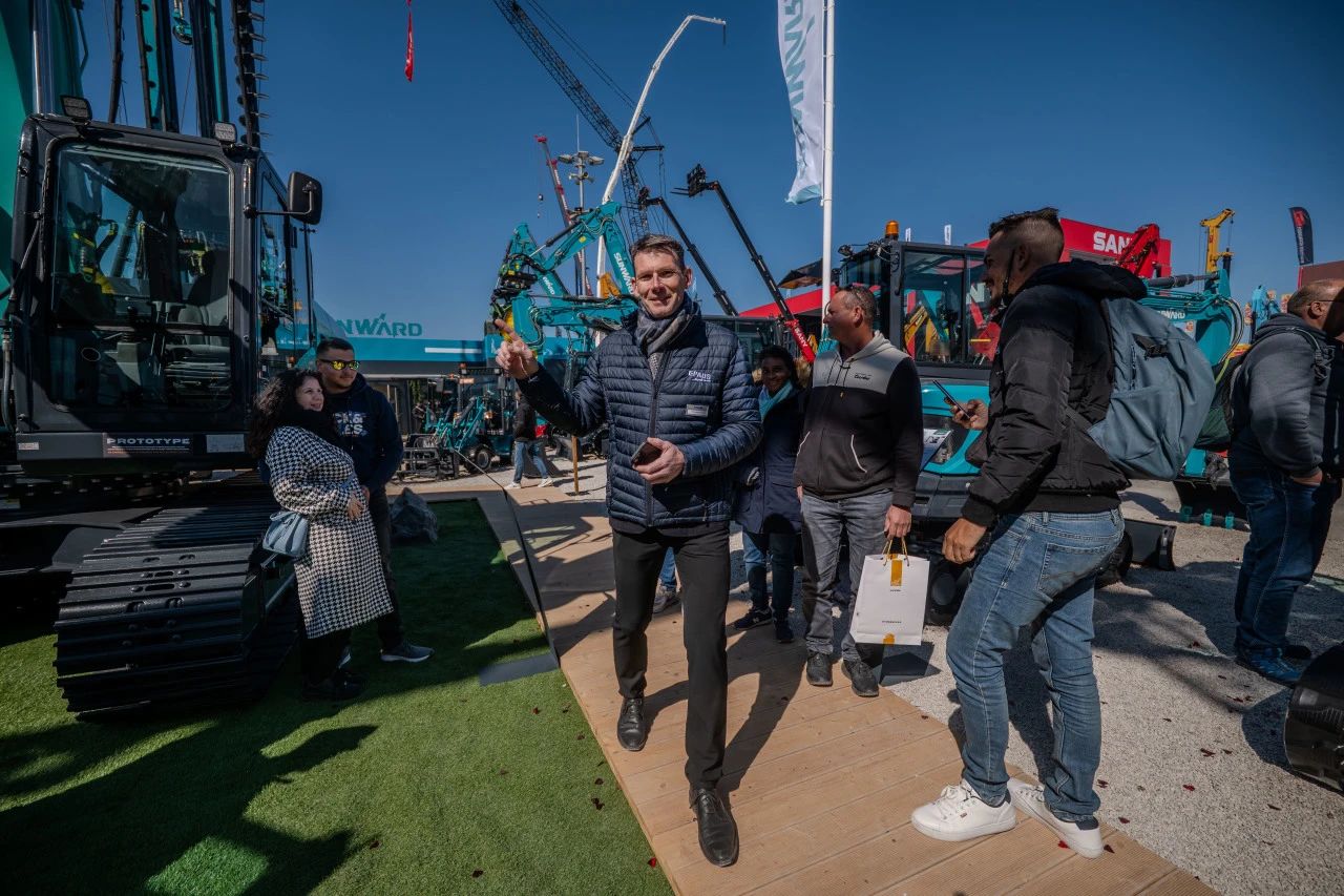 山河智能董事長(zhǎng)付向東:以綠色智造與全球戰(zhàn)略解鎖中國(guó)工程機(jī)械的進(jìn)階密碼