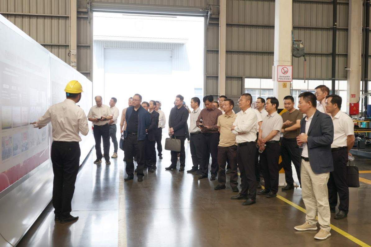 省屬國有企業(yè)走進山河智能 共謀發(fā)展新篇章