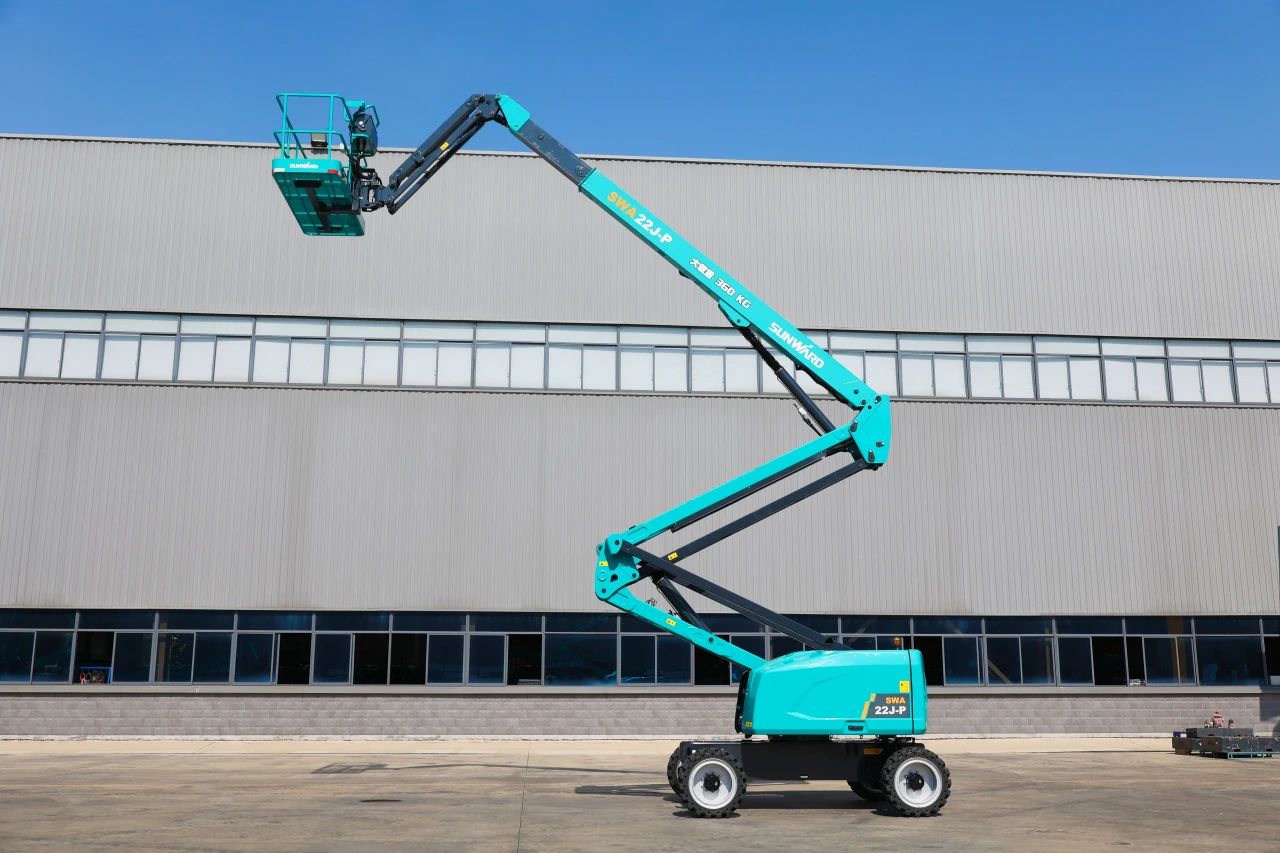 技術(shù)新標(biāo)桿！山河智能SWA22J-P柴動(dòng)曲臂式高空作業(yè)平臺(tái)下線！