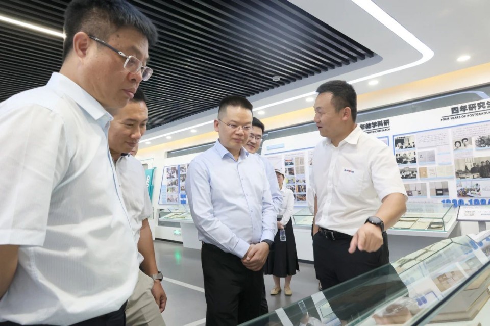 共商合作，建華控股有限公司董事長汪貴華到訪山河智能